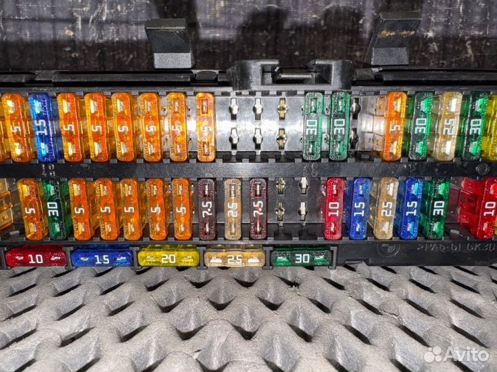 Блок предохранителей Bmw X5 E53 M54 2006