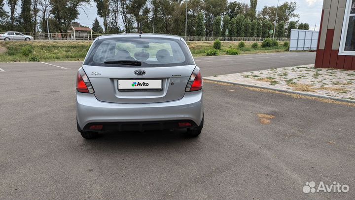 Kia Rio, 2011