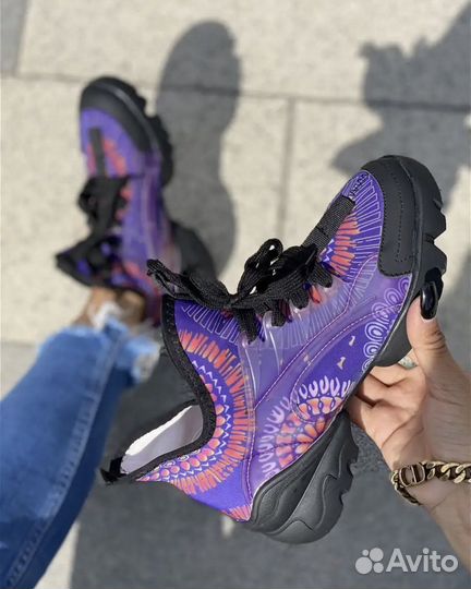 Кроссовки новые 36 (23см)