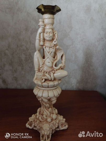 Подсвечник