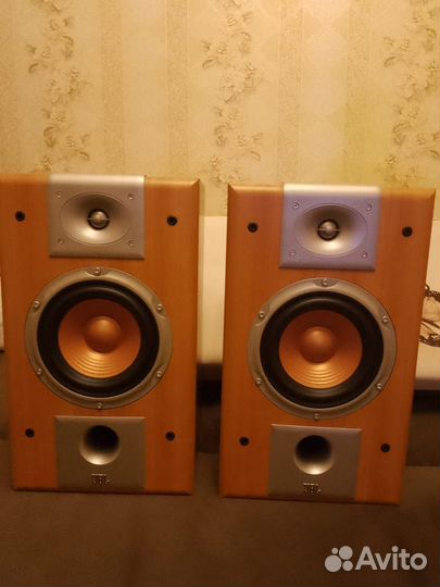 Jbl s26 sale
