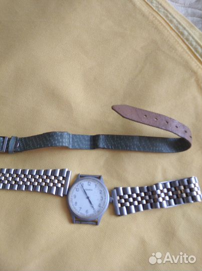 Часы наруч,будильник, времён СССР(Слава,Чайка)