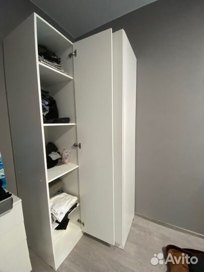 Шкаф угловой