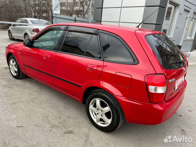 Mazda Familia 1.5 AT, 2001, 184 000 км