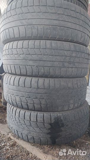 Hankook Dynamic 4x4 225/60 R18