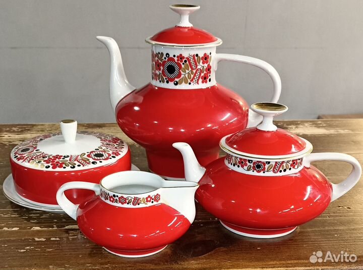 Часть чайного сервиза ГДР / Freiberger Porzellan