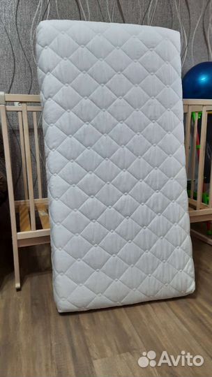 Детская кроватка + матрас