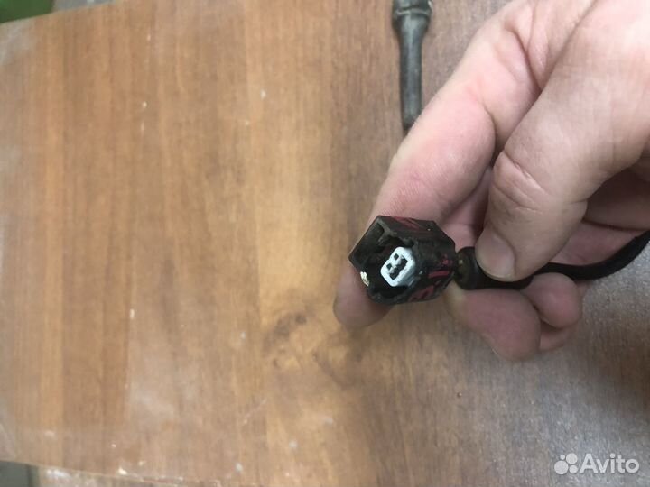 Датчик abs задний левый nissan teana j32