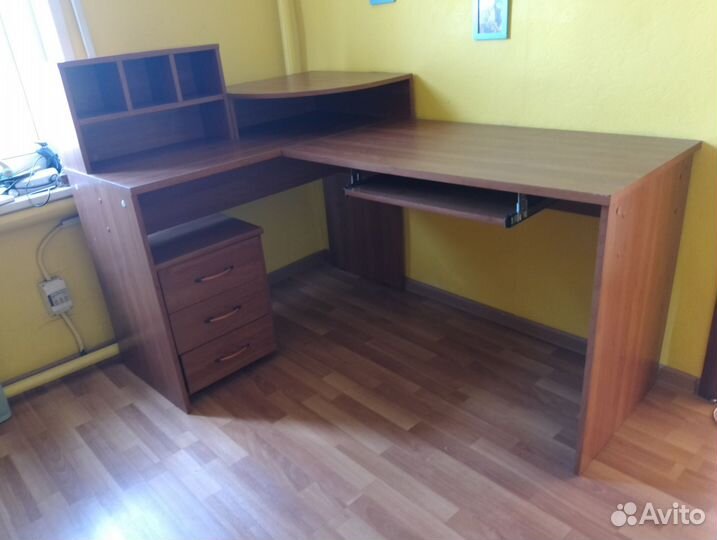 Компьютерный стол бу