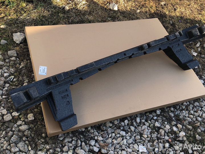 Вставка бампера Cadillac Escalade 3 GM 15907623