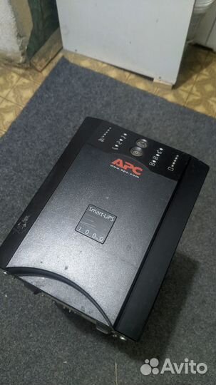 Ибп APC Smart-UPS 1000VA SUA1000I
