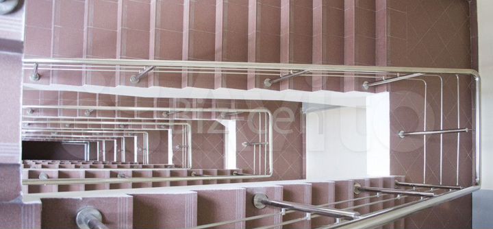 Недалеко от метро офис 167 кв.м в аренду