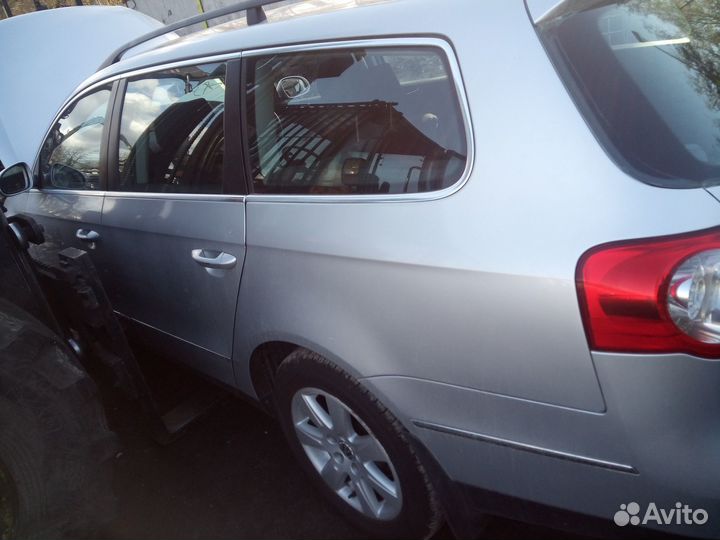 Радиатор интеркулера volkswagen passat B6