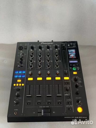 DJM-900NXS 4-канальный цифровой клубный микшер