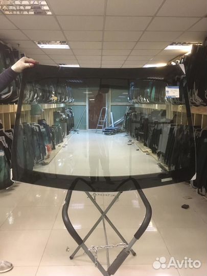 Лобовое стекло на Опель Астра