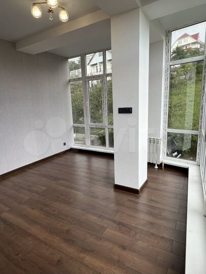 3-к. квартира, 77,5 м², 2/5 эт.