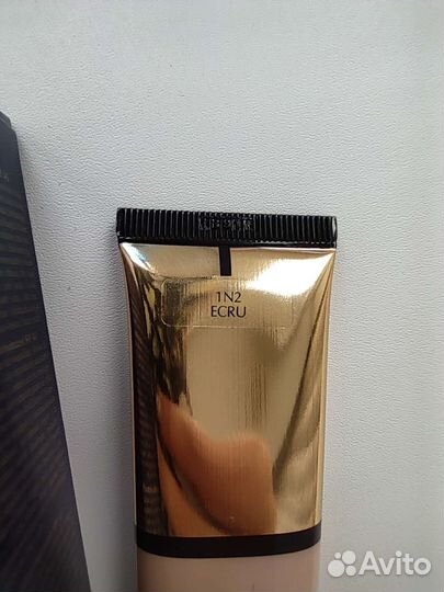 Крем тональный Estee lauder futurist