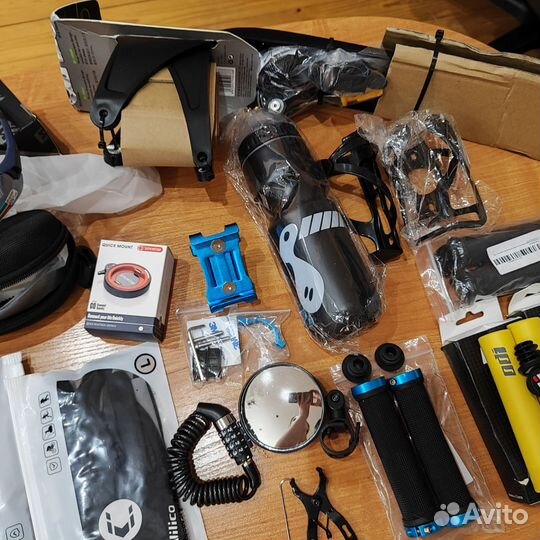 Аксессуары для велосипеда новые