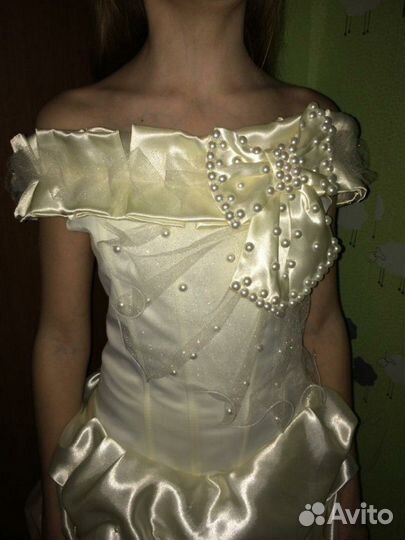 Платье нарядное