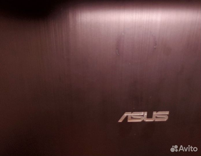 Asus X540L i3-5005U 2.0Ghz/4Gb/250GB