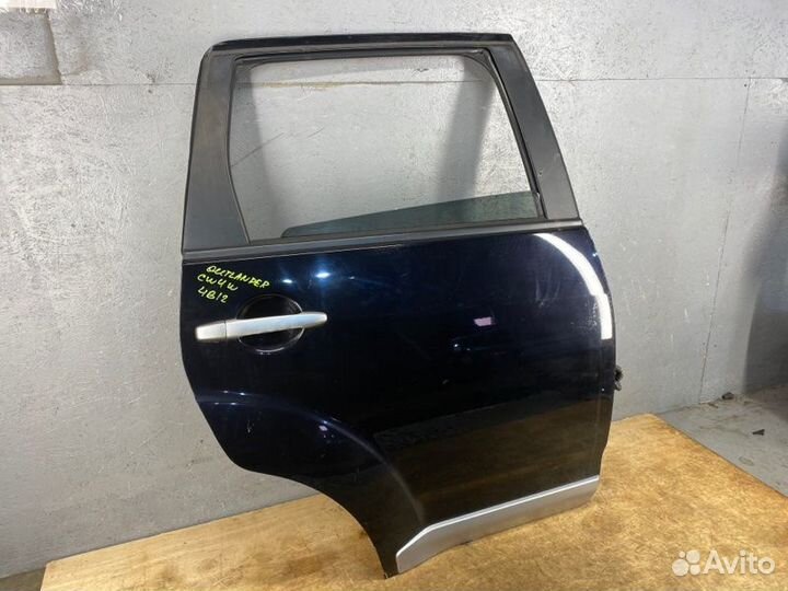 Задняя Правая Дверь Mitsubishi Outlander XL