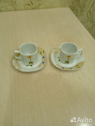 Два чайных прибора