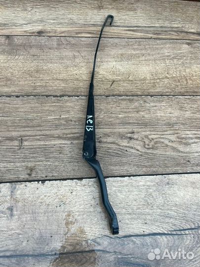 Поводок дворника левый Peugeot 206 206 1.4 2008