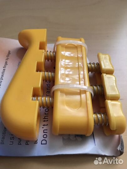 Эспандер для пальцев рук