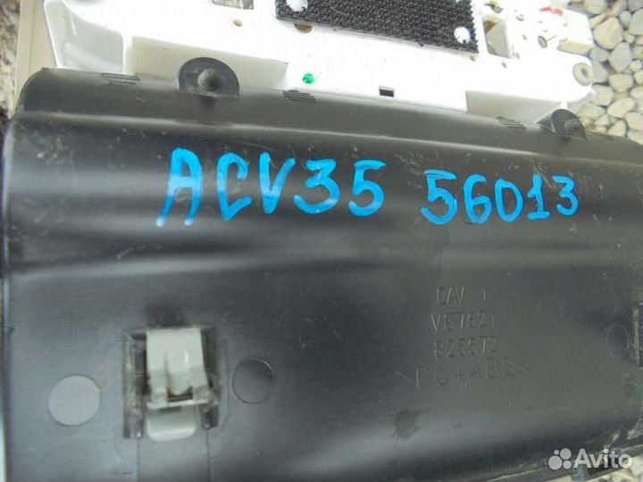 Светильник салона передний Toyota Camry ACV35