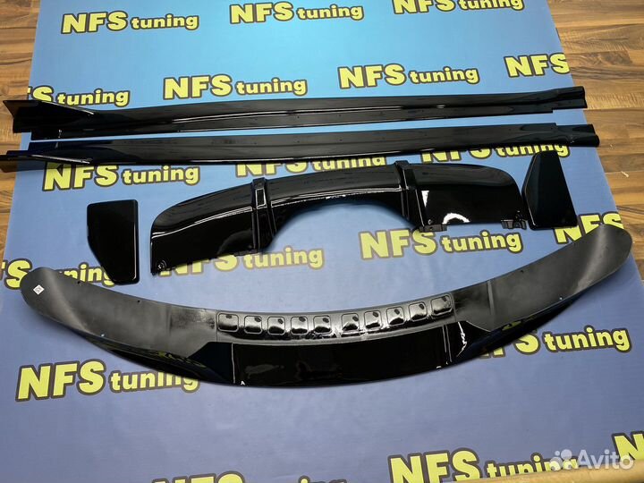 Обвес для BMW X5 F15 M Performance черный глянец