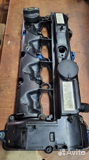 Клапанная крышка Mercedes-Benz OM651