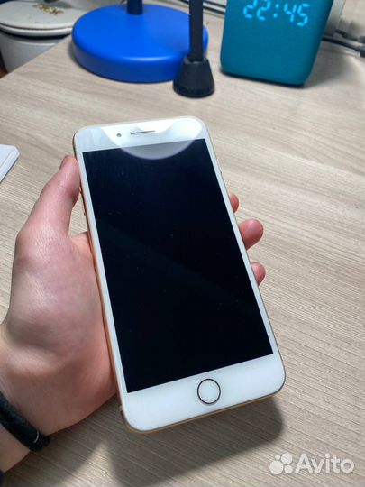 iPhone 8 Plus, 64 ГБ