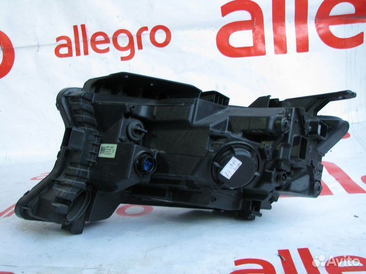 Kia Sorento фара правая передняя 2020-2021