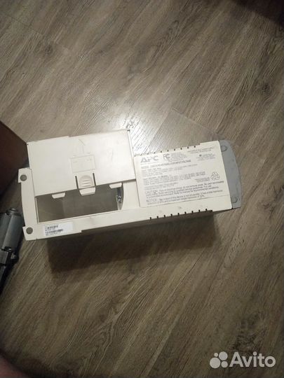 Ибп бесперебойник apc