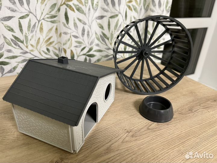 Домик, колесо, кормушка для грызунов