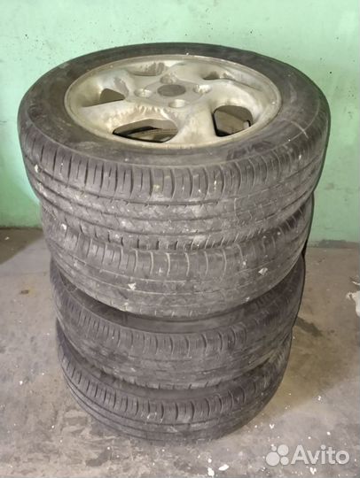 Bridgestone Ecopia NH100 C 185/60 R15 84H