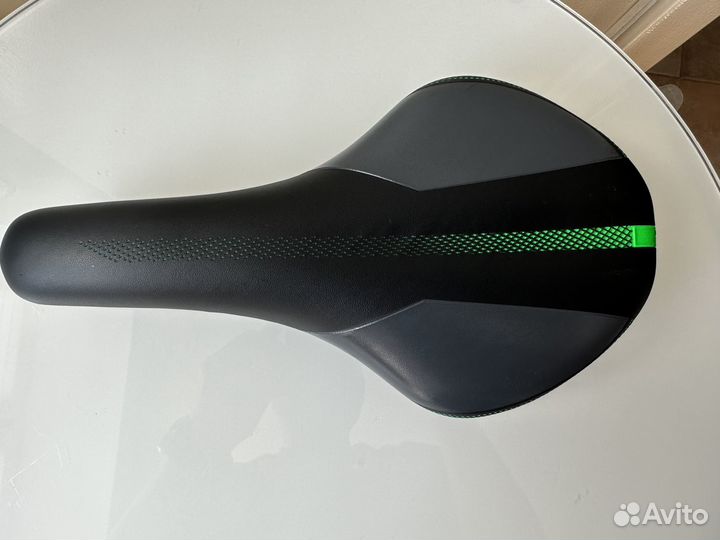 Седло на велосипед cube