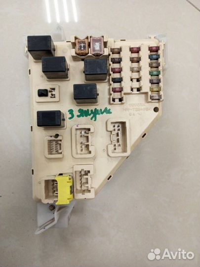 Блок предохранителей Toyota Prius NHW10 1NZ 2000