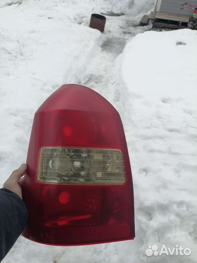 Задний левый фонарь tucson 1