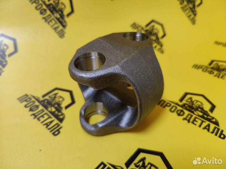 6194915M1 Фланец муфта соединительная полуоси