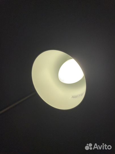 Лампа настольная IKEA kvart