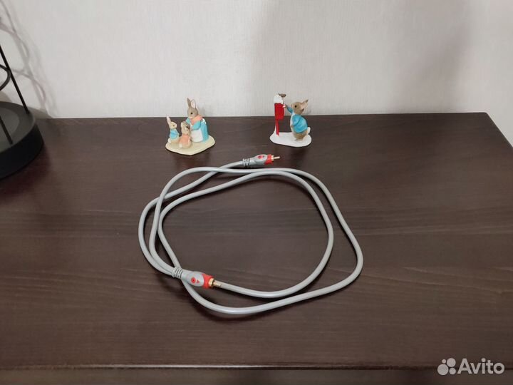 Сабвуферный 1.8 м кабель RCA