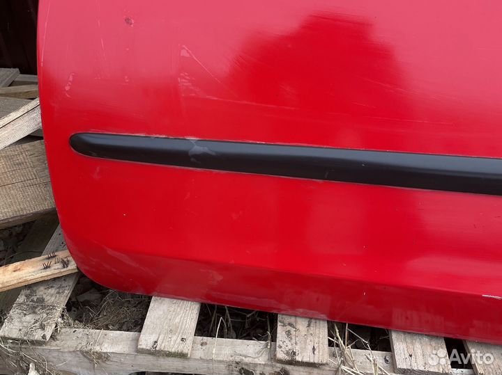 Передняя левая дверь mitsubishi colt z34a