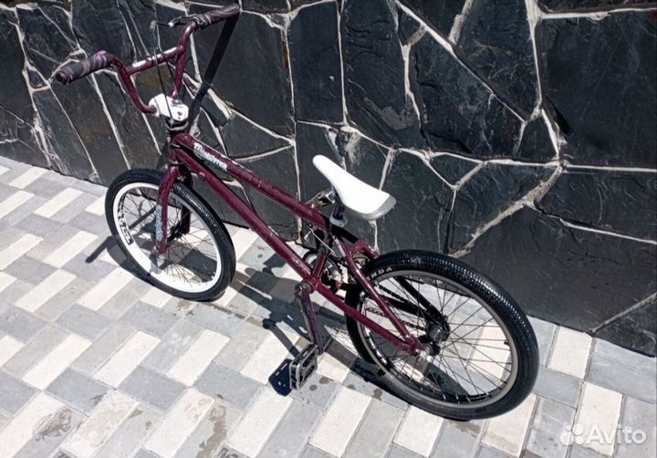 Трюковой велосипед bmx
