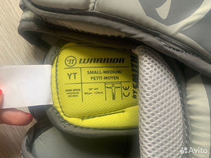 Вратарский нагрудник warrior G5 YTH S