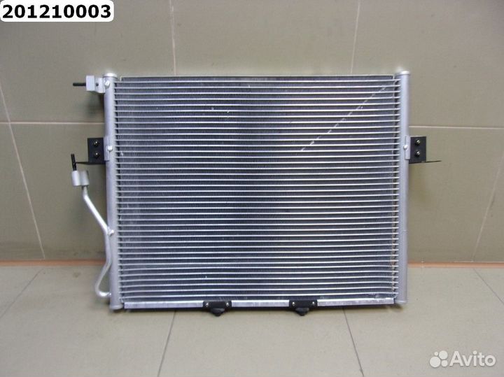 KIA Sportage Радиатор кондиционера