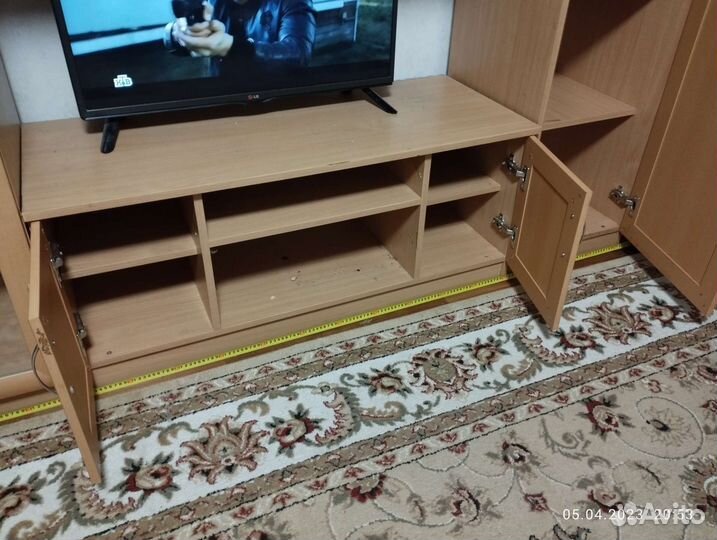 Стенка горка в гостиную бу