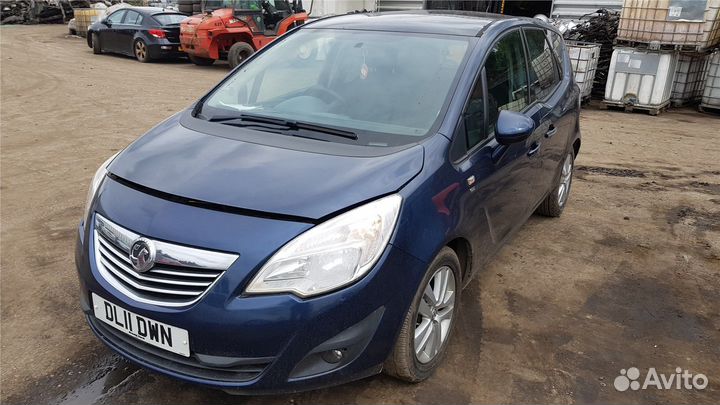 Разбор на запчасти Opel Meriva 2010