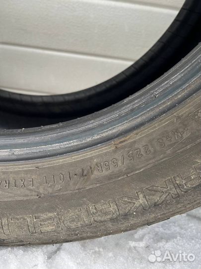 Nokian Tyres Hakkapeliitta 9 225/55 R17