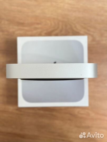 Mac mini M2